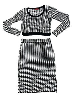 WOW couture Black & White Houndstooth Knit Two-Piece Set